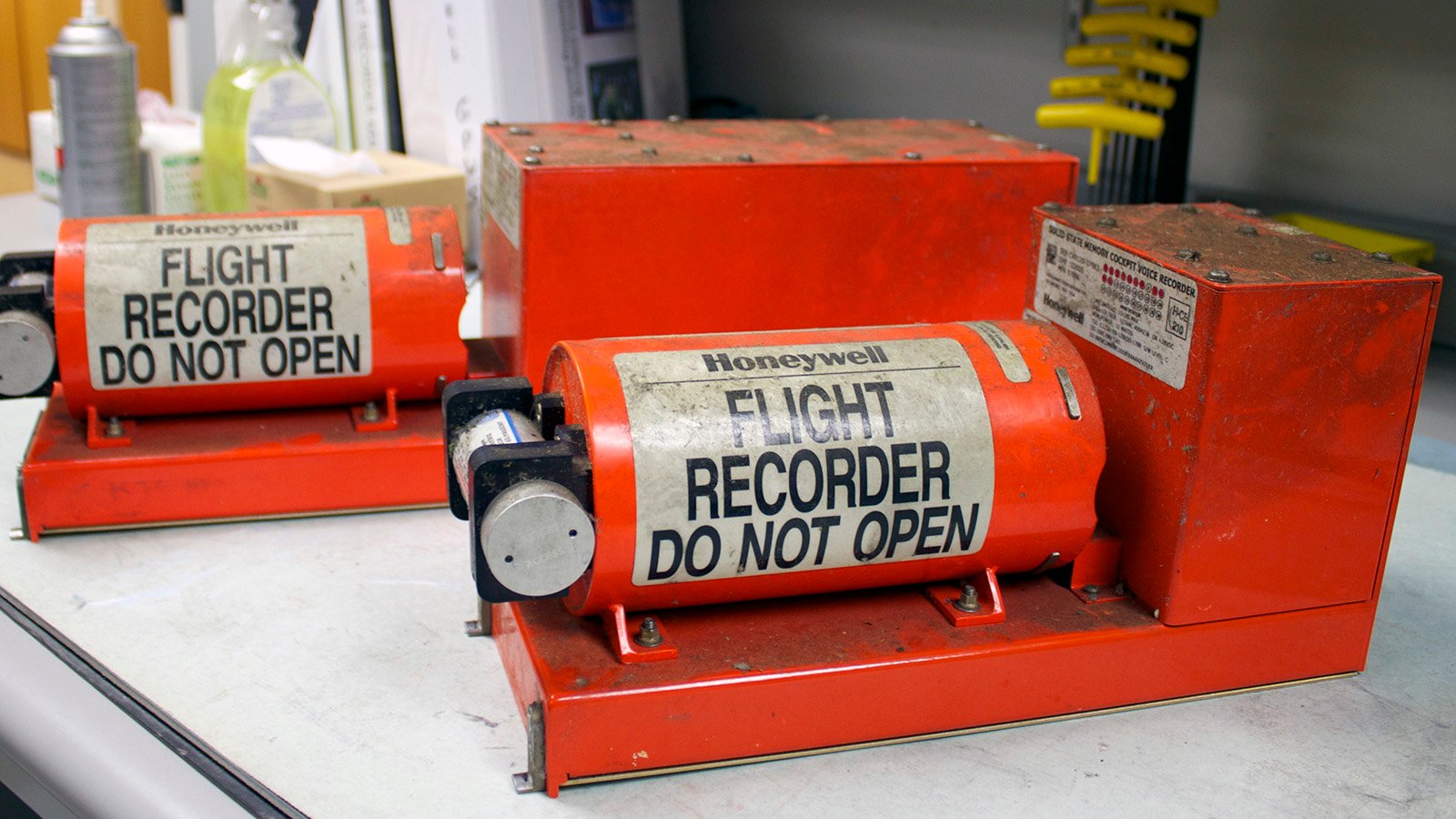 What is a Black Box in an Airplane? The Lifesaver of Aviation Safety