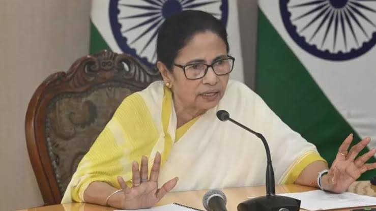 ‘কেন এত নেতা খুন হচ্ছেন’ ! ক্ষোভ প্রকাশ মুখ্যমন্ত্রী মমতা বন্দ্যোপাধ্যায়ের।